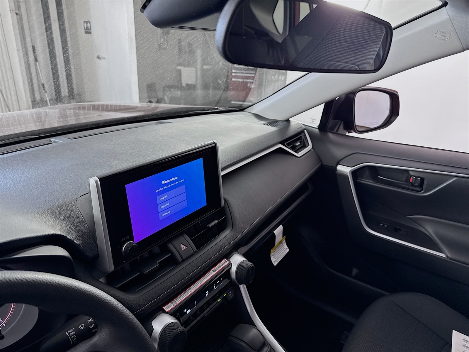 2025 Toyota RAV4 LE photo 6