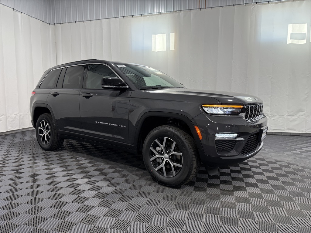 2025 Jeep Grand Cherokee Limited's photo