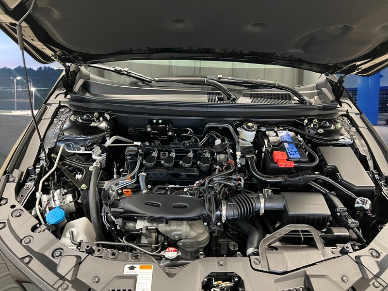 2025 Honda Accord LX Sedan 4 Dr. FWD 11