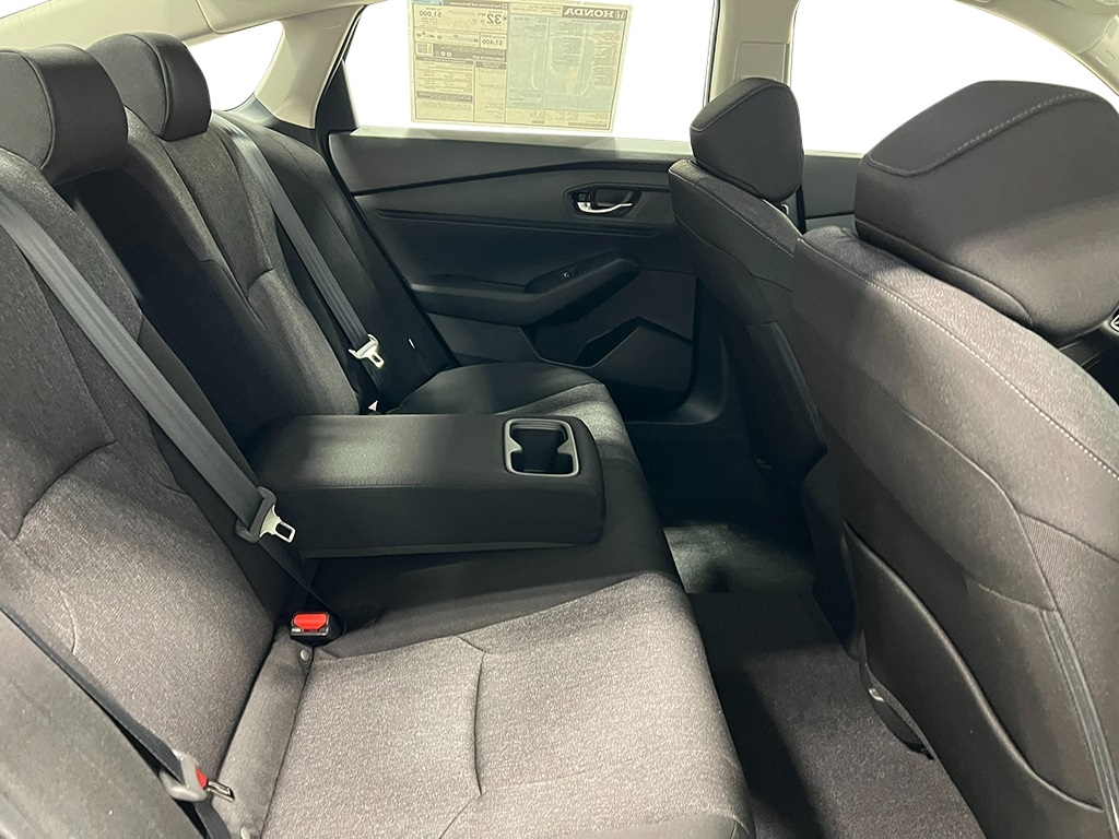2025 Honda Accord LX Sedan 4 Dr. FWD 28