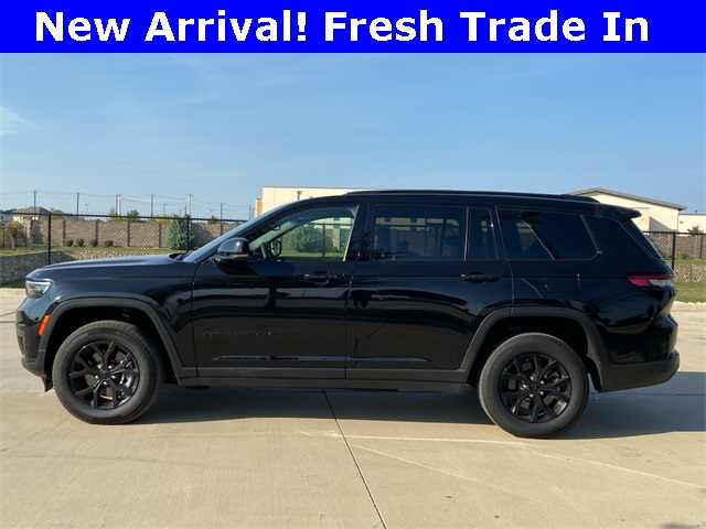 2024 Jeep Grand Cherokee Altitude photo 4