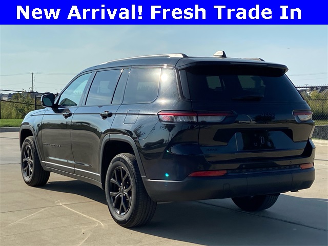 2024 Jeep Grand Cherokee Altitude photo 5