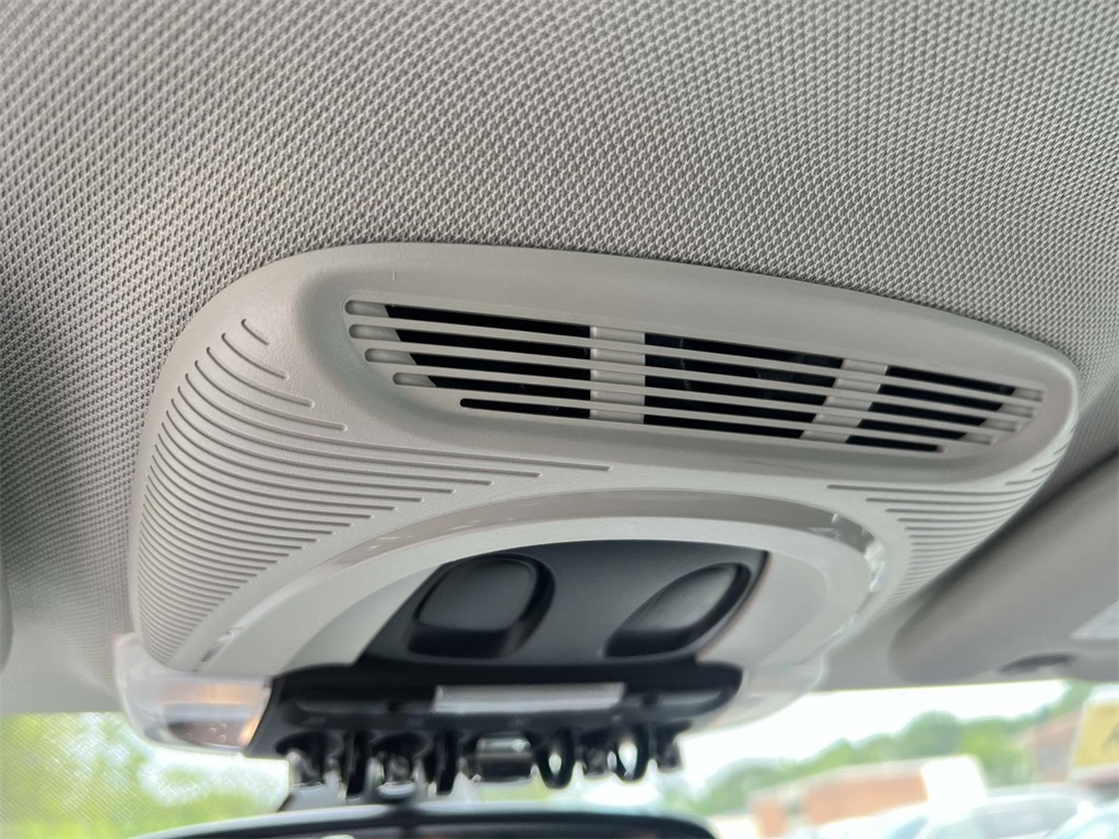 2017 Mini Clubman Base ALL4 photo 27
