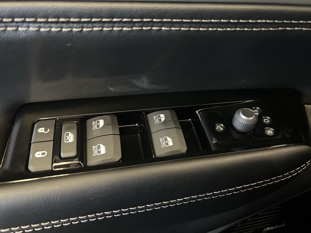 new 2026 Jeep Grand Wagoneer car, priced at $77,955