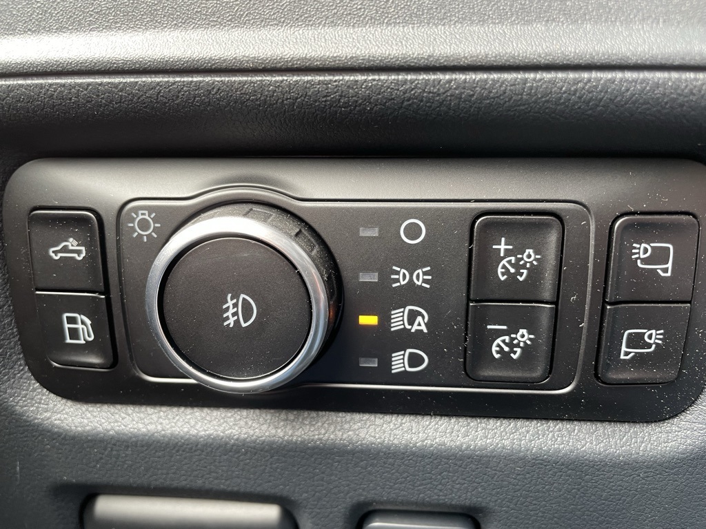 2025 Ford F-150 Lariat photo 20