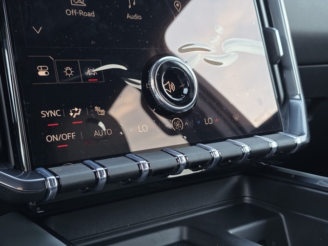 2026 Gmc Acadia AT4 photo 12