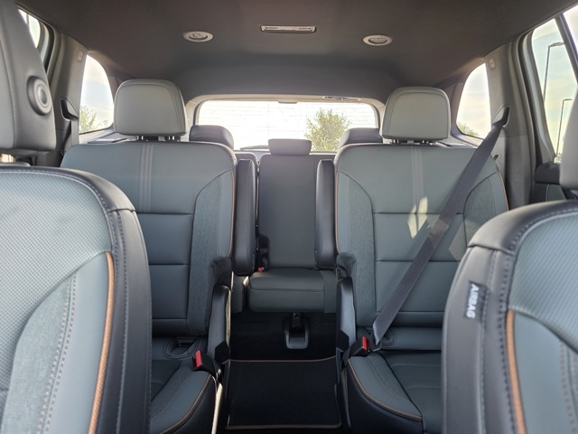 2026 Gmc Acadia AT4 photo 15