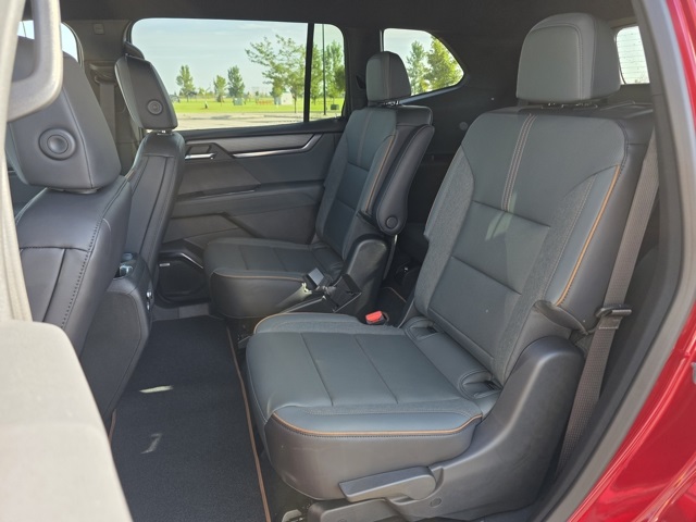 2026 Gmc Acadia AT4 photo 16