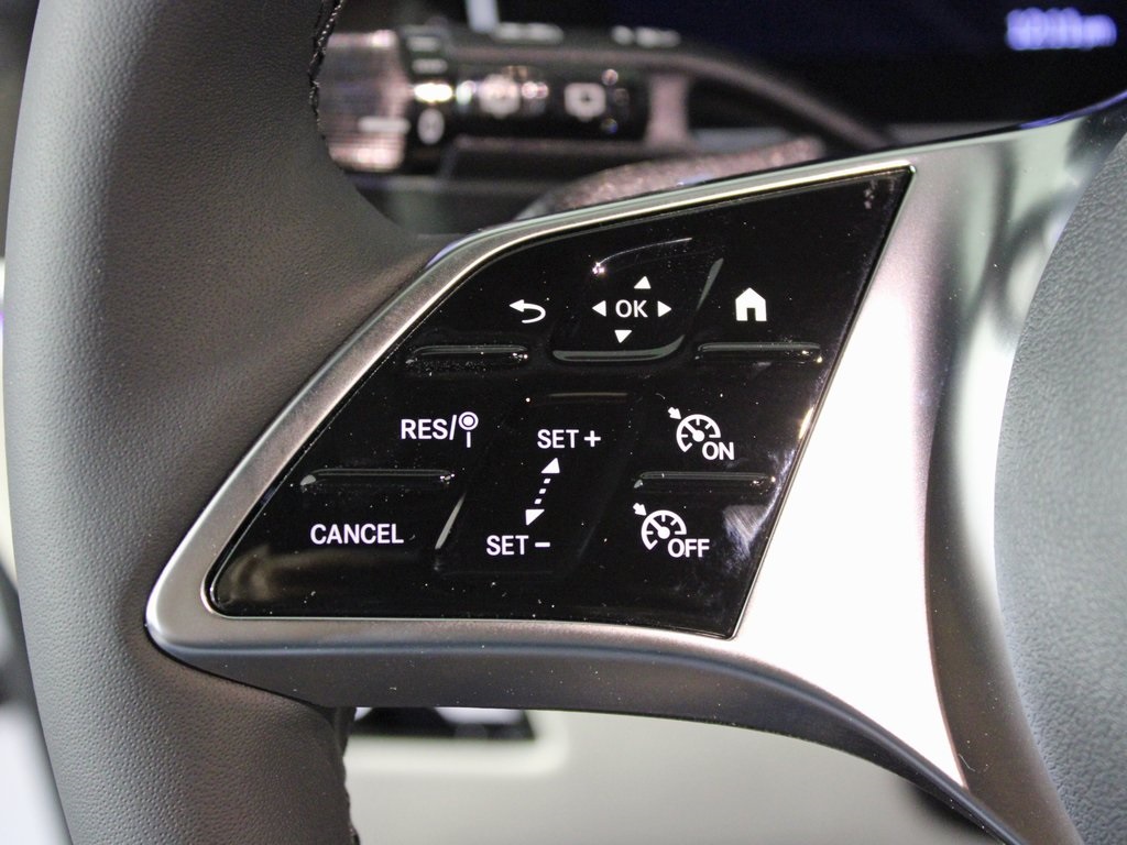 used 2025 Mercedes-Benz GLC car, priced at $49,989