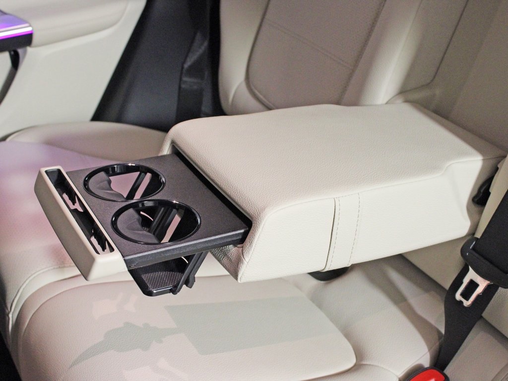 used 2025 Mercedes-Benz GLC car, priced at $49,989