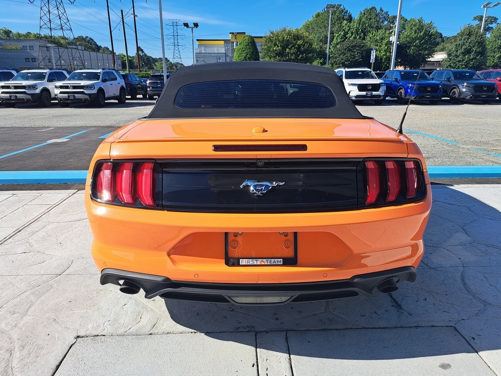 2020 Ford Mustang EcoBoost Convertible RWD 10