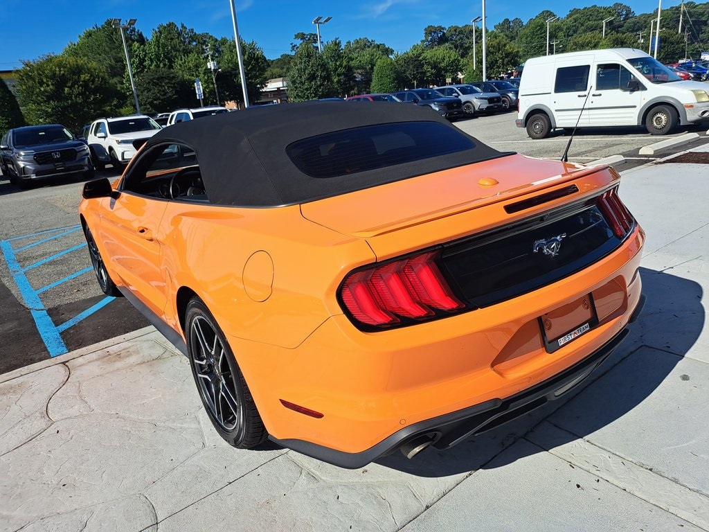 2020 Ford Mustang EcoBoost Convertible RWD 32