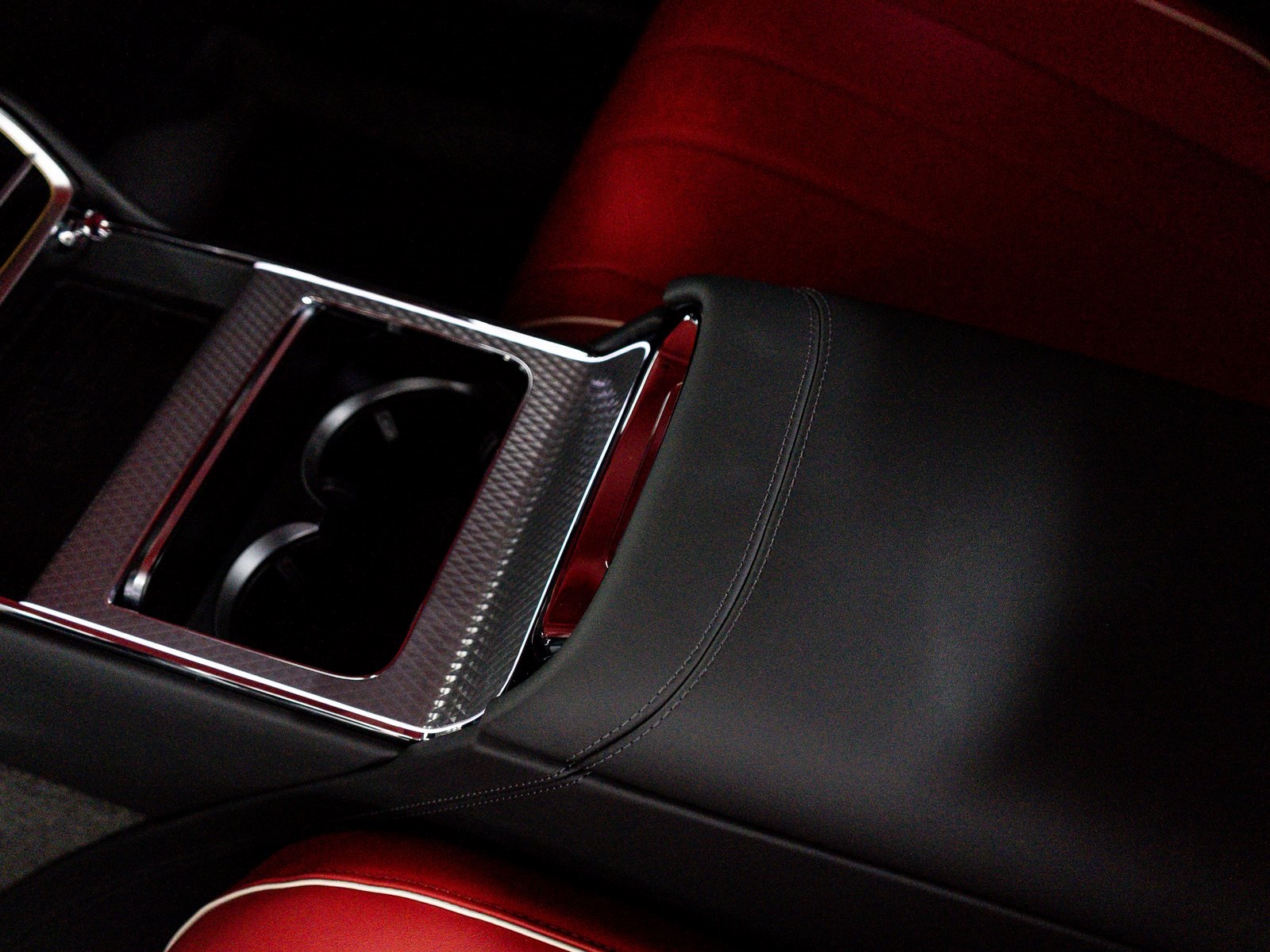 2025 Bentley Flying Spur Mulliner photo 25