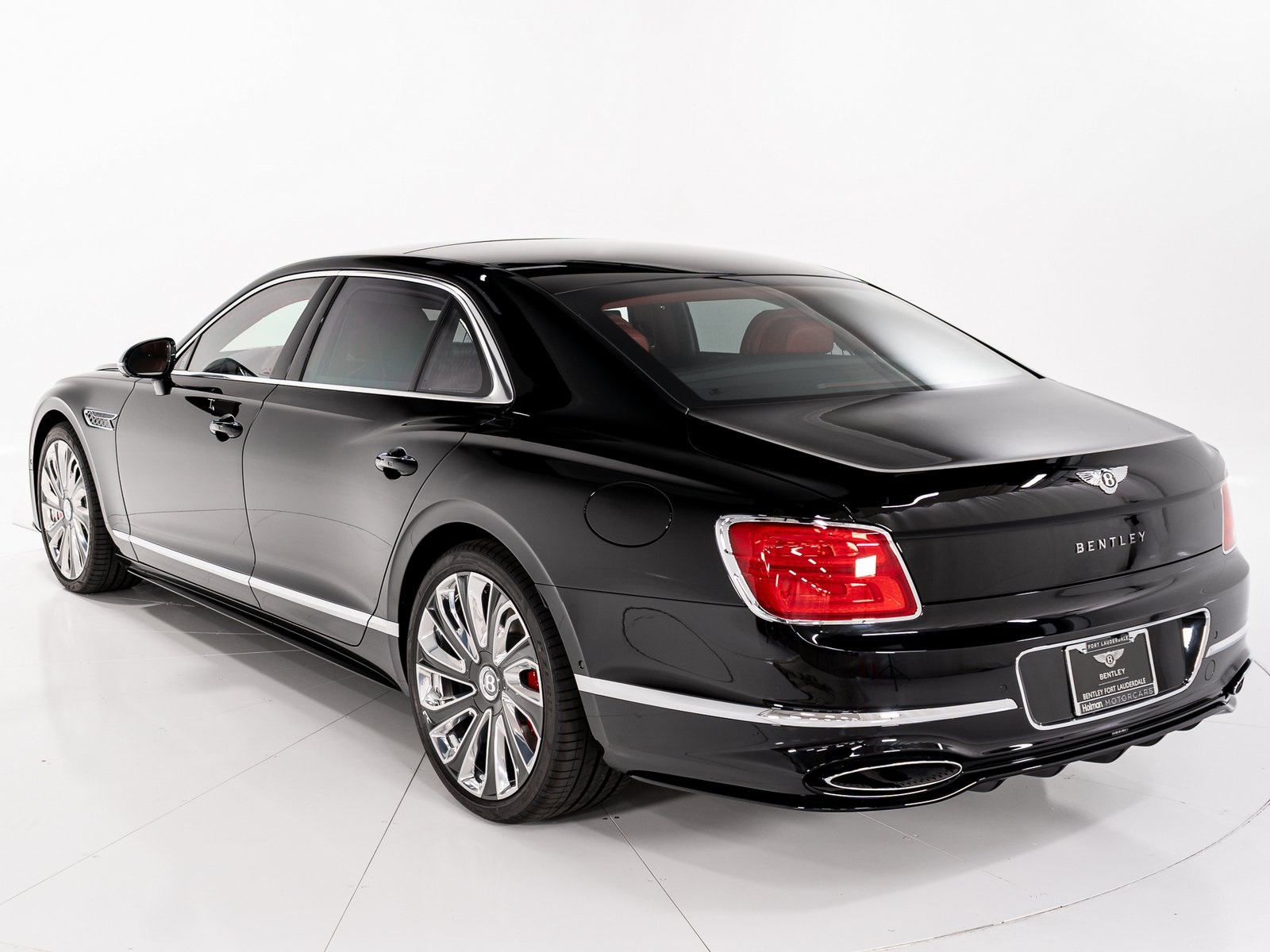 2025 Bentley Flying Spur Mulliner photo 3