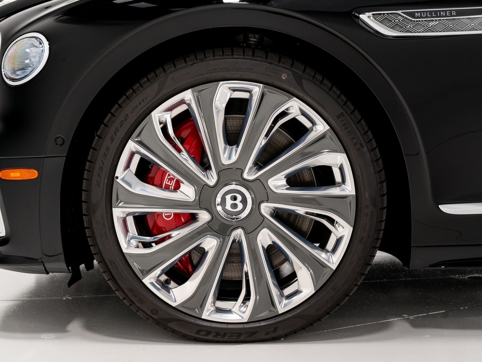2025 Bentley Flying Spur Mulliner photo 40