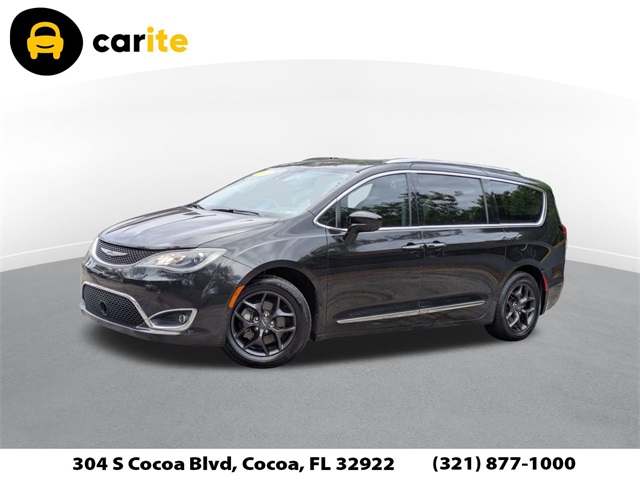 2019 Chrysler Pacifica Touring L Plus's photo