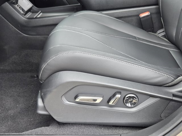 new 2026 Acura RDX car, priced at $47,150