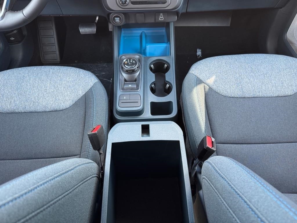 2025 Ford Maverick XLT photo 16