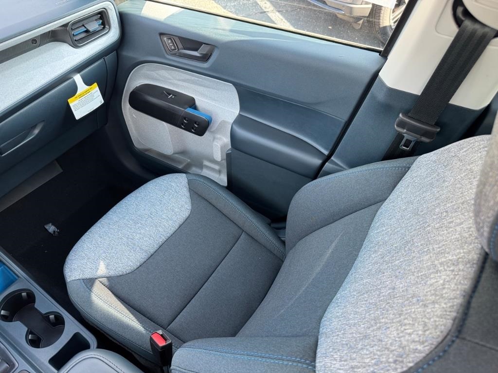 2025 Ford Maverick XLT photo 17