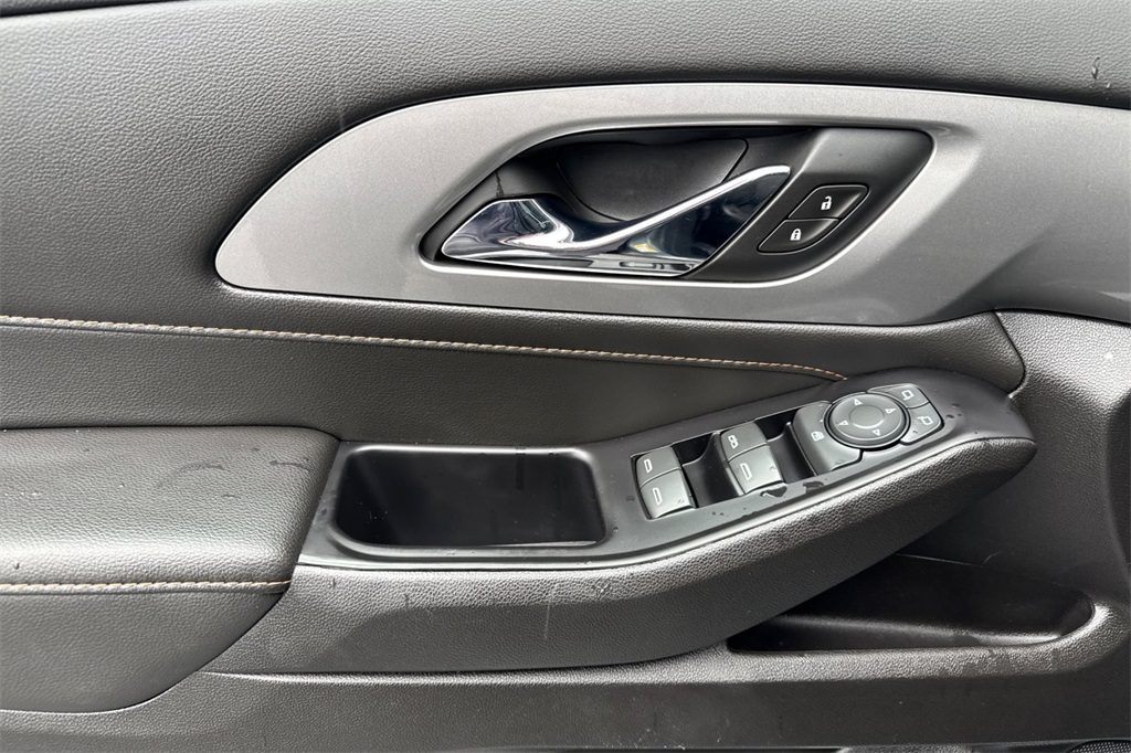 used 2019 Chevrolet Traverse car, priced at $18,925