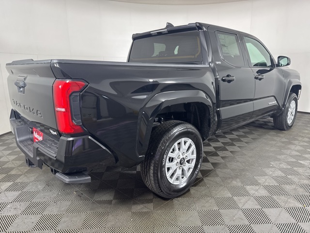 2025 Toyota Tacoma SR5 Double Cab photo 3