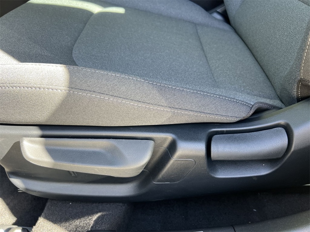 2025 Kia K4 LXS photo 12