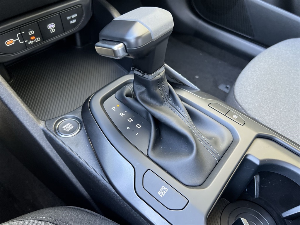 2025 Kia K4 LXS photo 21