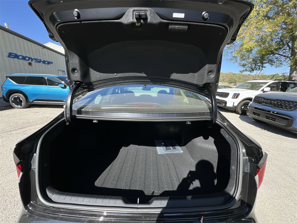 2025 Kia K4 LXS photo 30