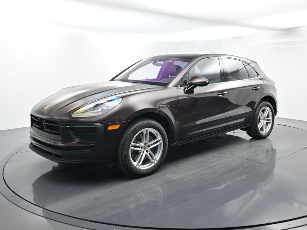 2025 Porsche Macan