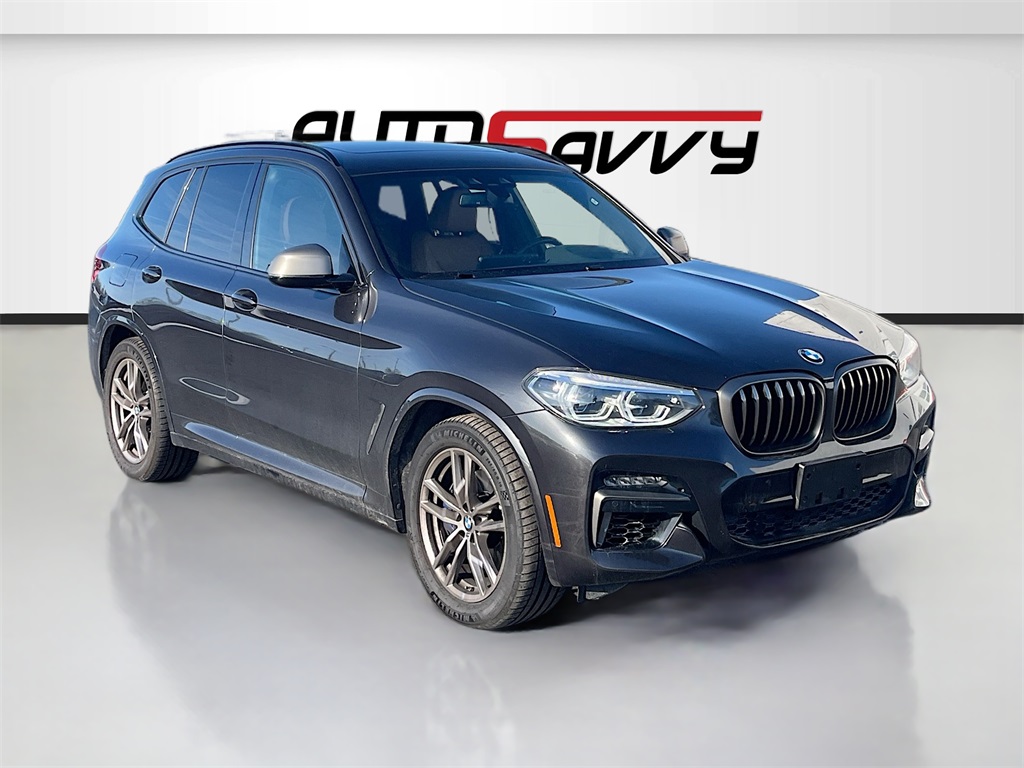 2021 BMW X3 40i's photo