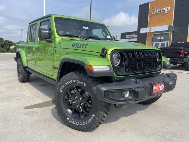 2025 Jeep Gladiator Willys's photo