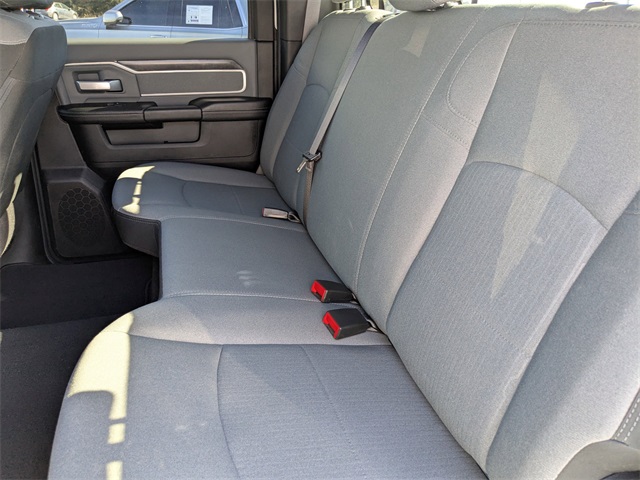 2022 Ram 2500 Big Horn Crew Cab 4x4 6'4" Box