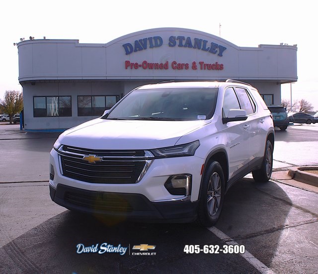 used 2022 Chevrolet Traverse car, priced at $27,106