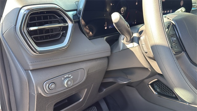 new 2026 Chevrolet TrailBlazer car, priced at $26,080