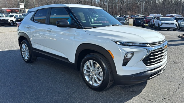 new 2026 Chevrolet TrailBlazer car, priced at $26,080