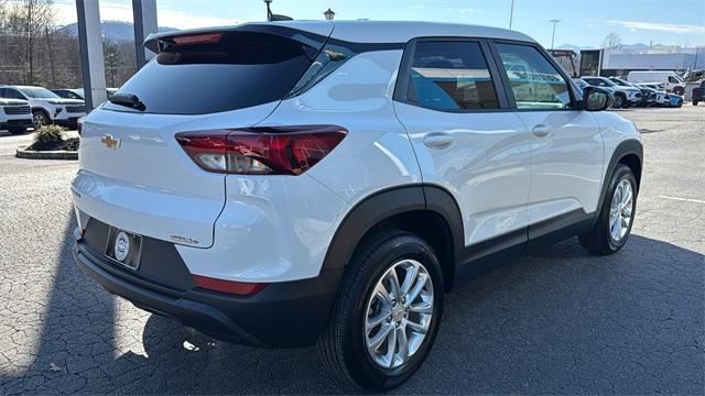 new 2026 Chevrolet TrailBlazer car, priced at $26,080
