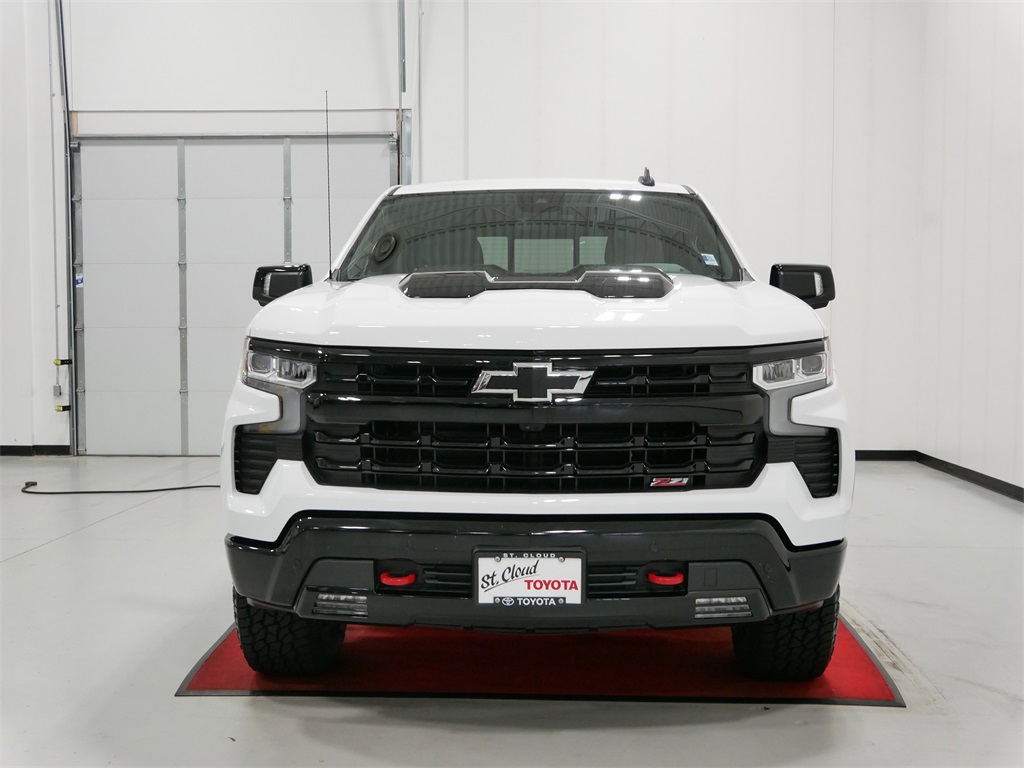 Used 2024 Chevrolet Silverado 1500 LT Trail Boss with VIN 3GCUDFEL3RG203405 for sale in Waite Park, Minnesota