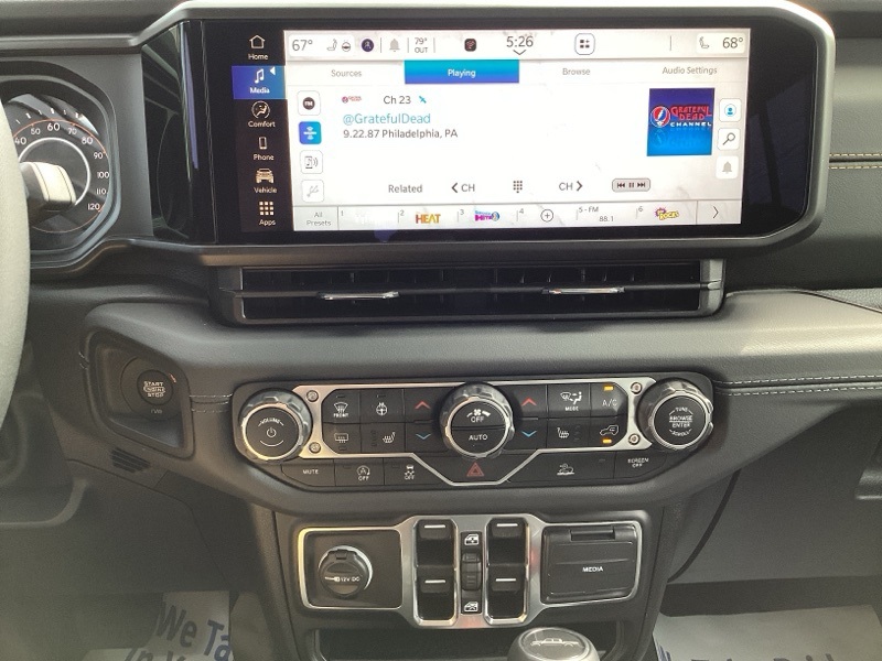2025 Jeep Gladiator Willys photo 33