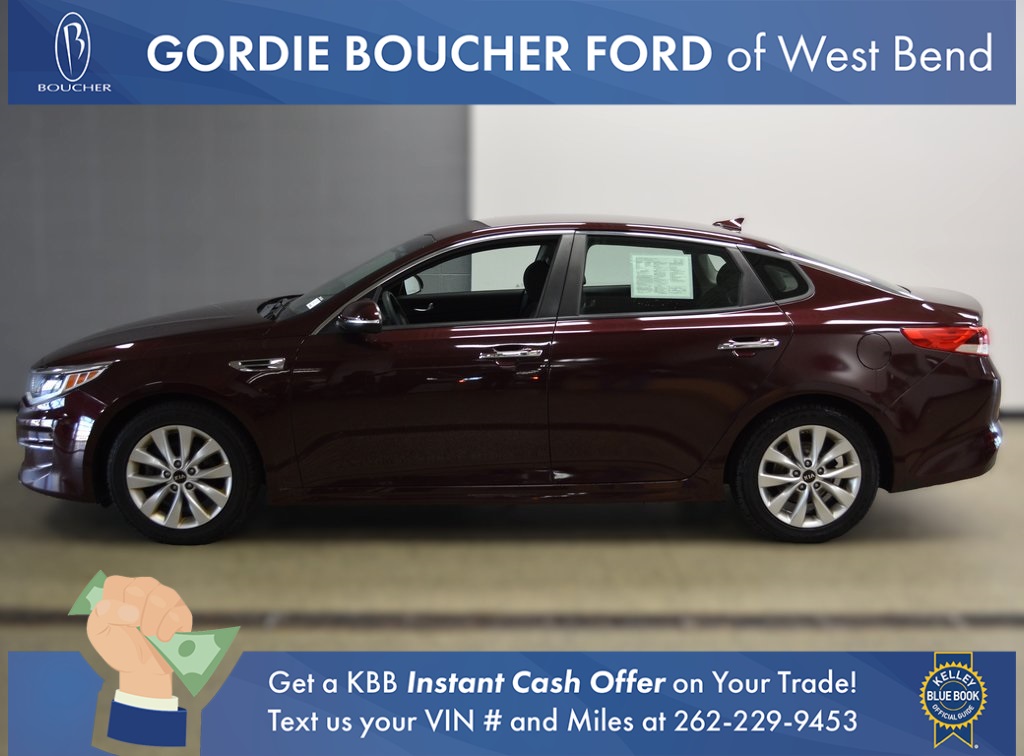 2016 Kia Optima LX photo 2