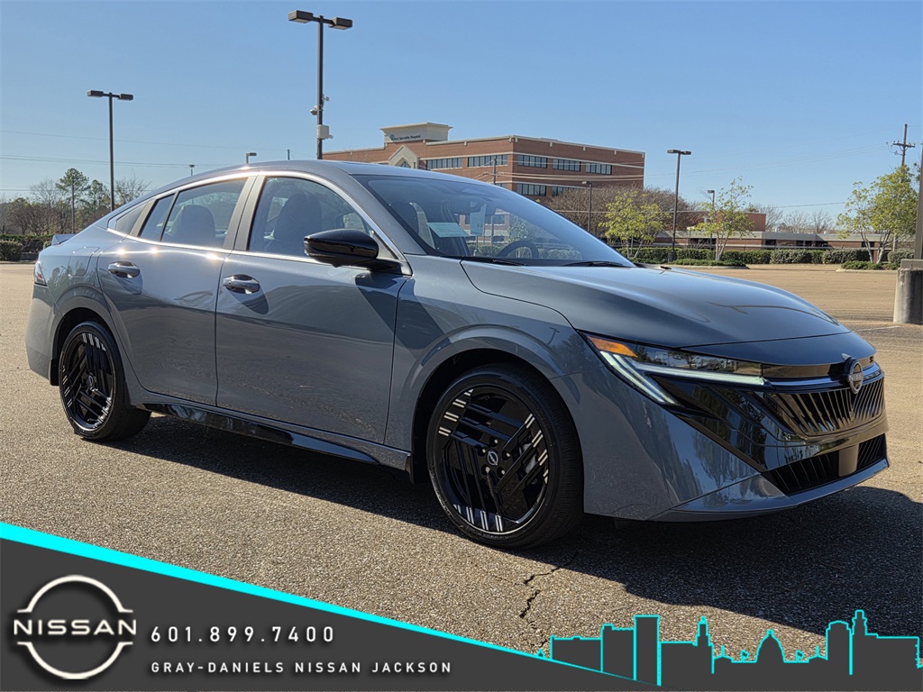 2026 Nissan Sentra SR's photo