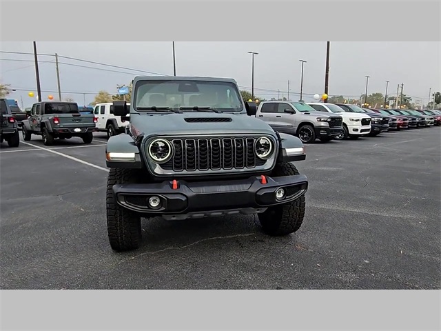 2026 Jeep Gladiator Mojave 4x4