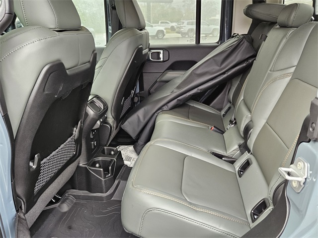 2026 Jeep Gladiator Mojave 4x4