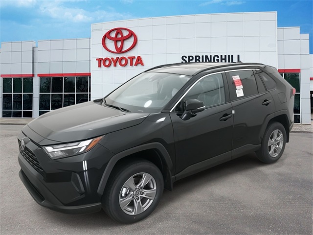 2025 Toyota RAV4 XLE's photo