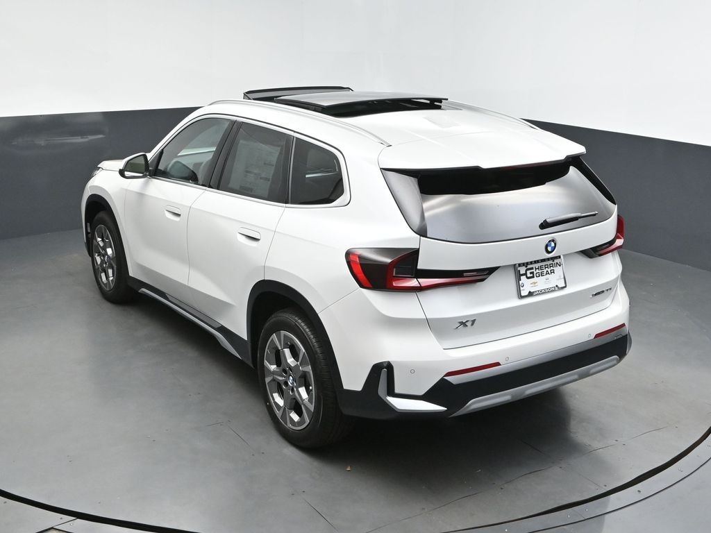 2025 Mineral White Metallic BMW X1 xDrive28i AWD SUV