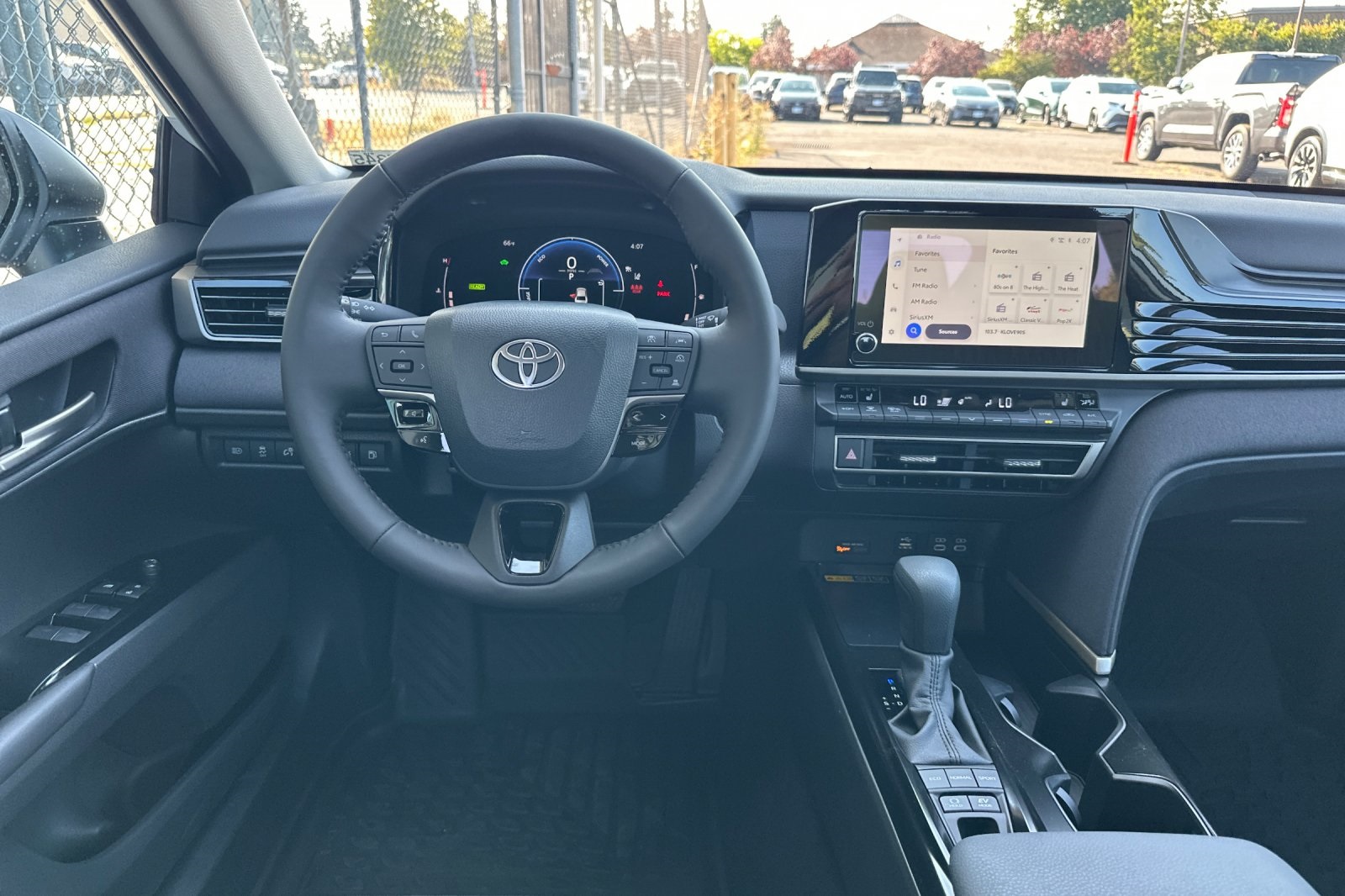 2025 Toyota Camry LE photo 14
