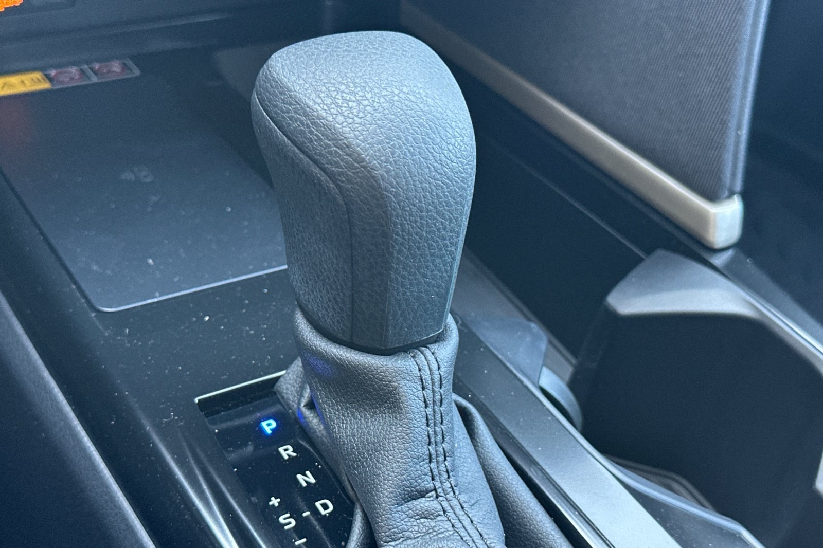 2025 Toyota Camry LE photo 20