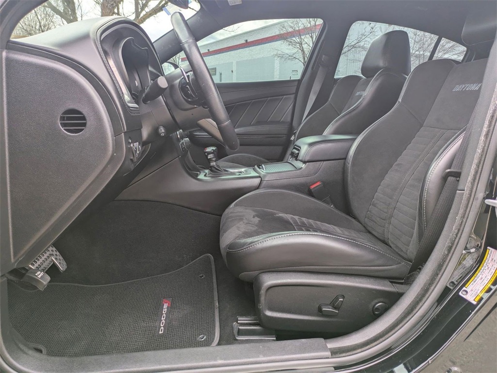 2023 Dodge Charger R/T Scat Pack photo 13