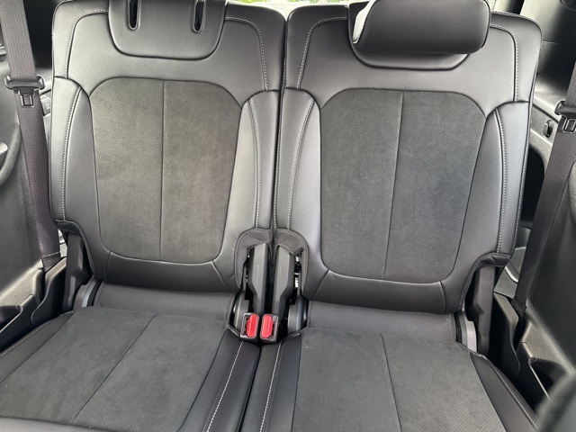 2025 Jeep Grand Cherokee Altitude photo 12