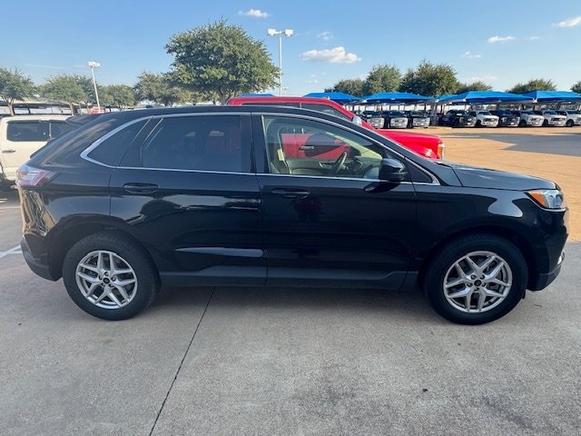 2024 Ford Edge SEL photo 3