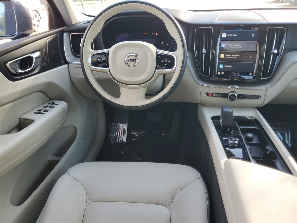 used 2023 Volvo XC60 car, priced at $31,795